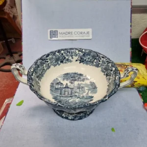 Centro de mesa vintage azul y blanco. La Cartuja
