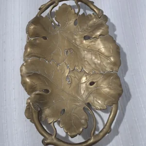 Bandeja de bronce