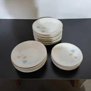Colección vintage de platos Porzelanit