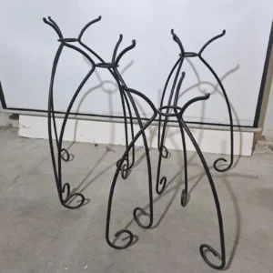 Soportes para macetas de metal