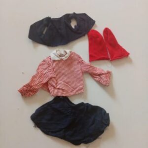 Nancy Colegiala Ropa y Accesorios